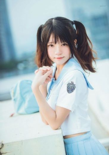 红白黑黄